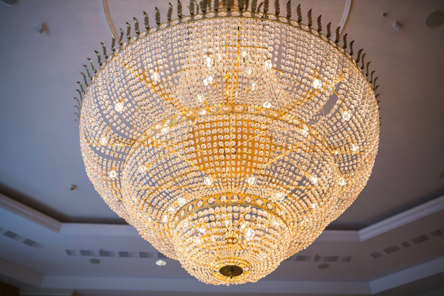 trends-in-modern-crystal-suspension-lighting-1.jpg